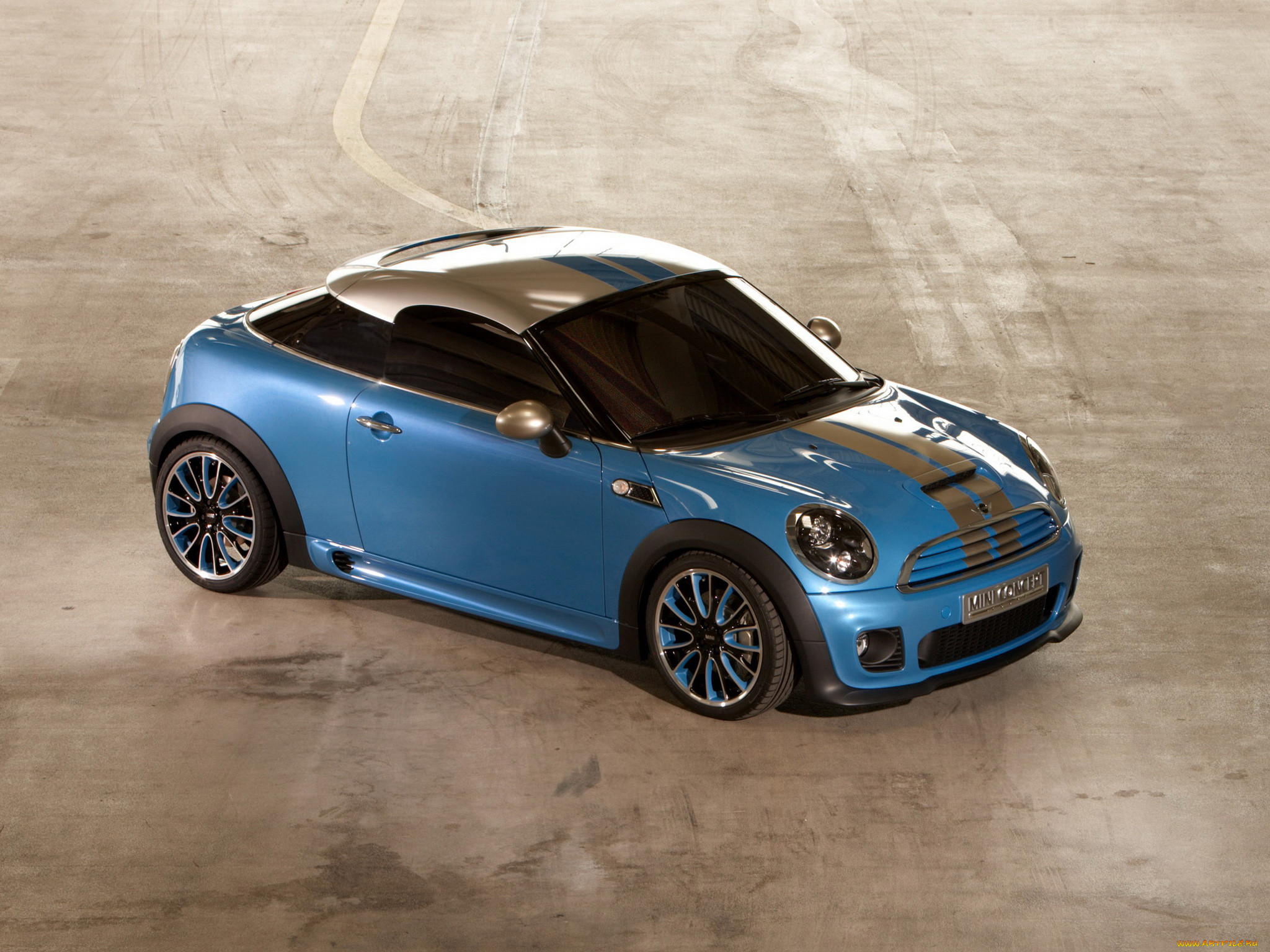 , mini